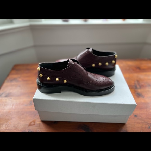 Balenciaga Bordeaux Oxfords/Brogues with gold hardware - Picture 2 of 9